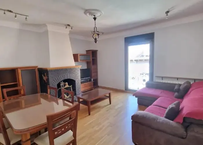 Gran Piso En El Centro De Lägenhet *